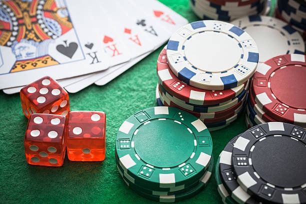 mustika slot mobile app interface showing football markets and live-dealer options